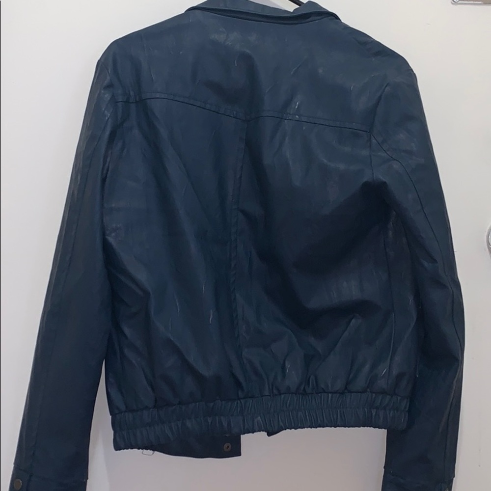 Leather jacket - Picture 4 of 4